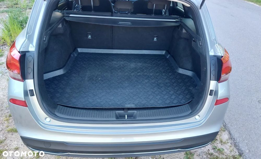Hyundai i30 1.0 T-GDI Modern - 8