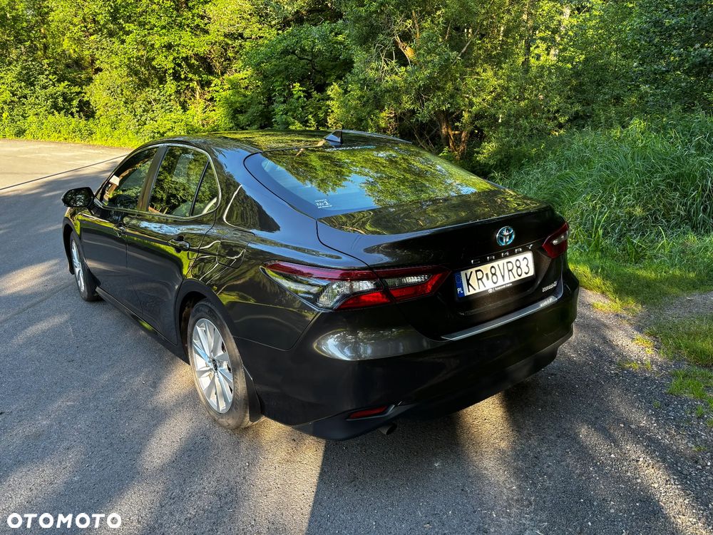 Toyota Camry 2.5 Hybrid Comfort CVT - 3