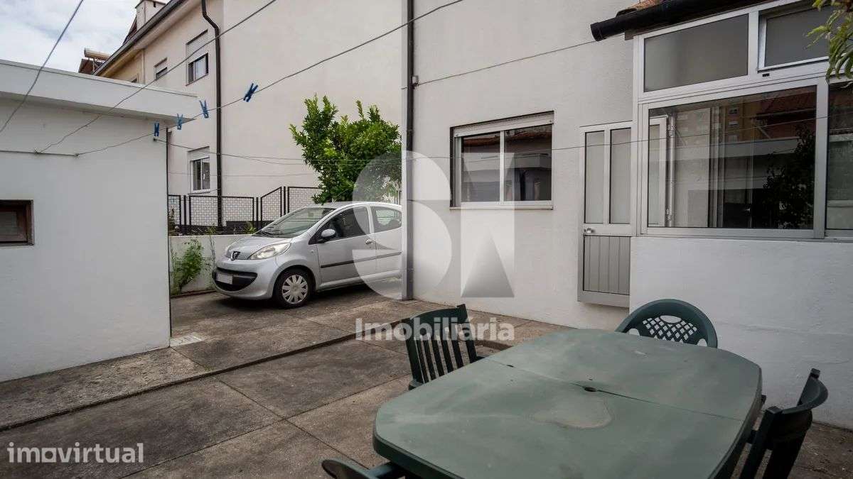 Moradia T-3 - Grande imagem: 2/45