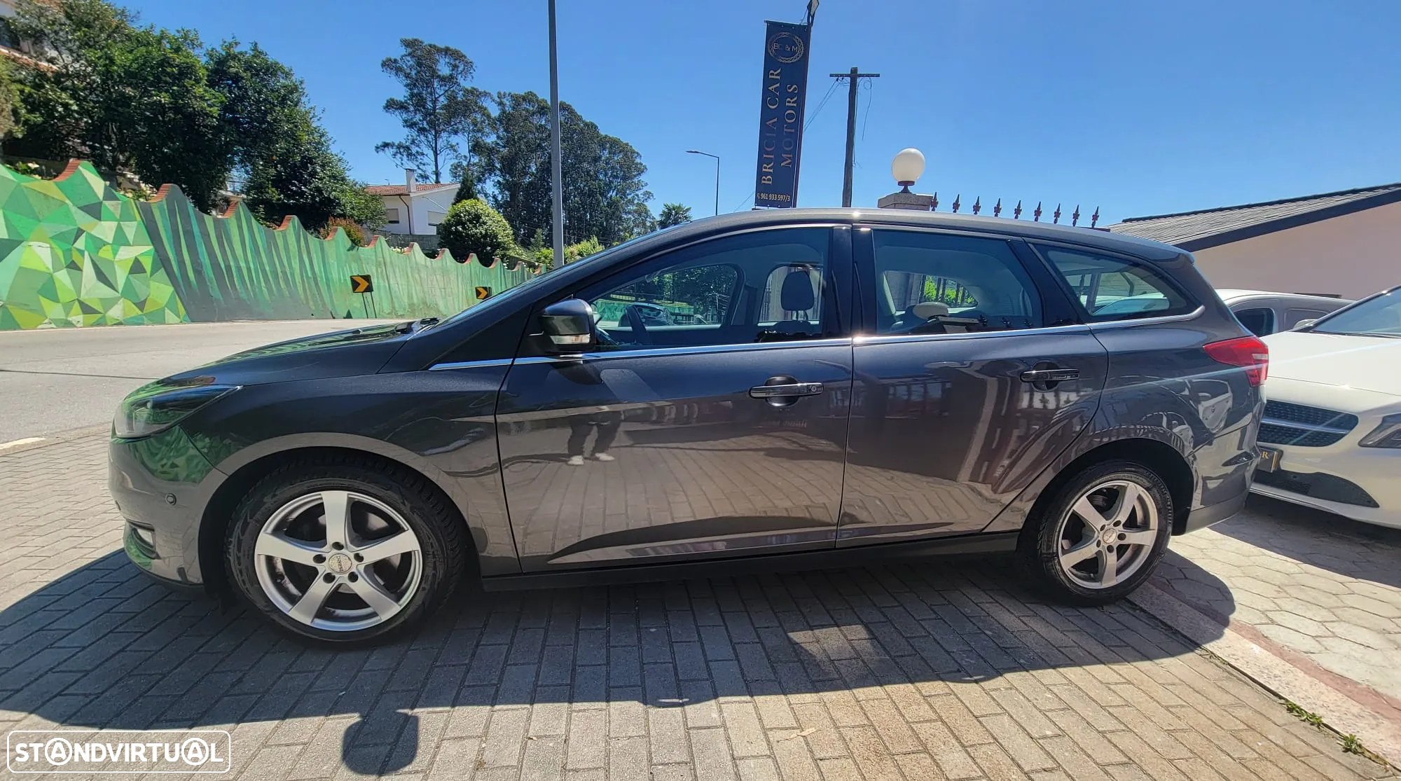 Ford Focus SW 1.0 EcoBoost S&S ST-LINE - 4