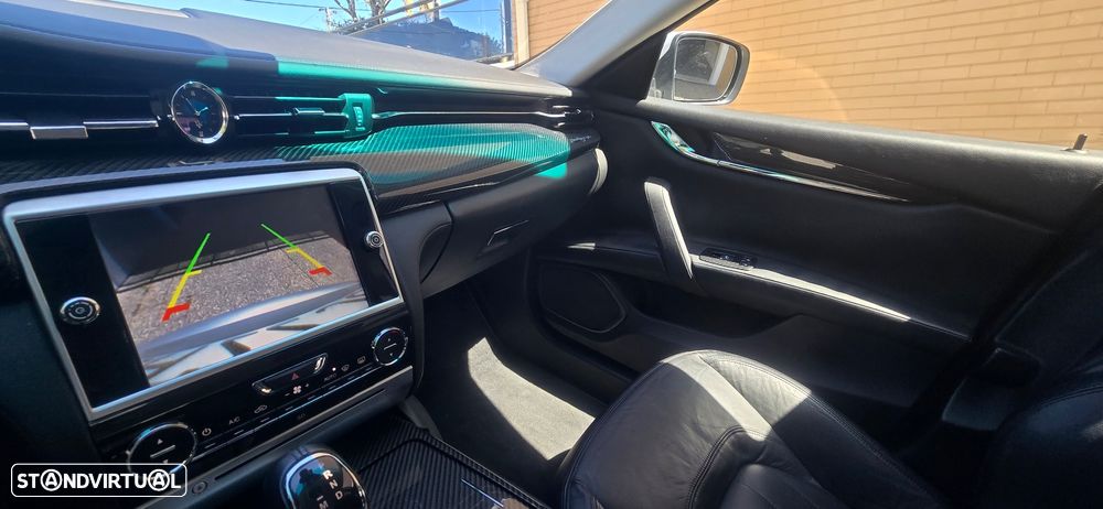 Maserati Quattroporte D Auto - 10