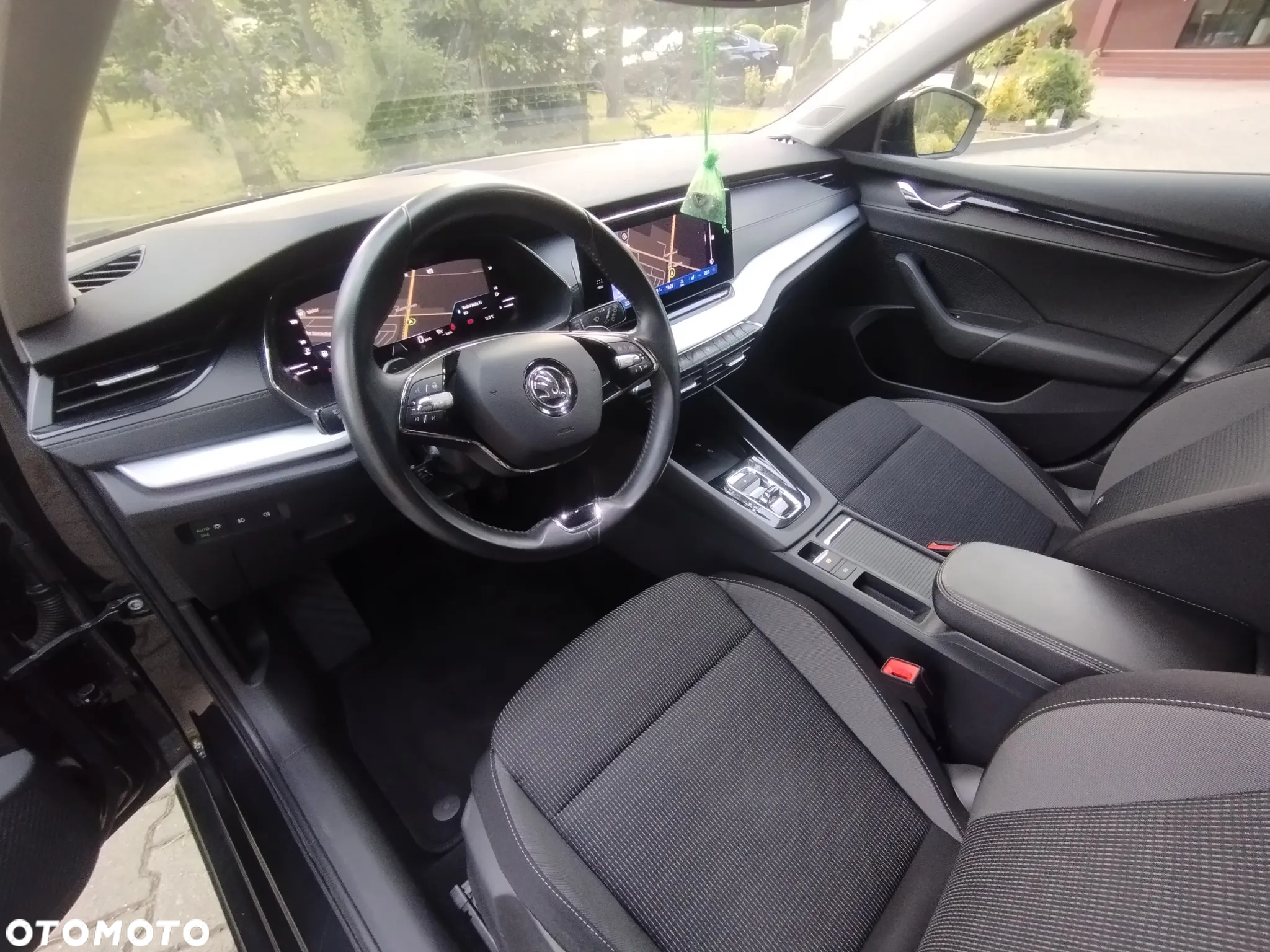 Skoda Octavia 2.0 TDI DSG Ambition - 6