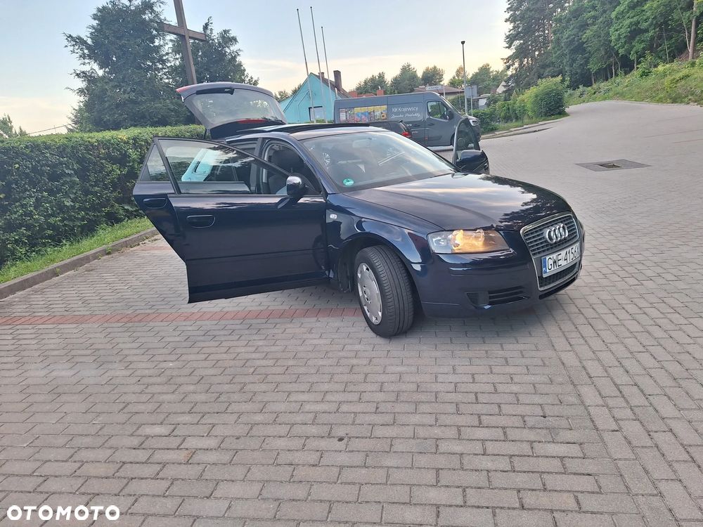 Audi A3 Sportback 1.6 Attraction - 19