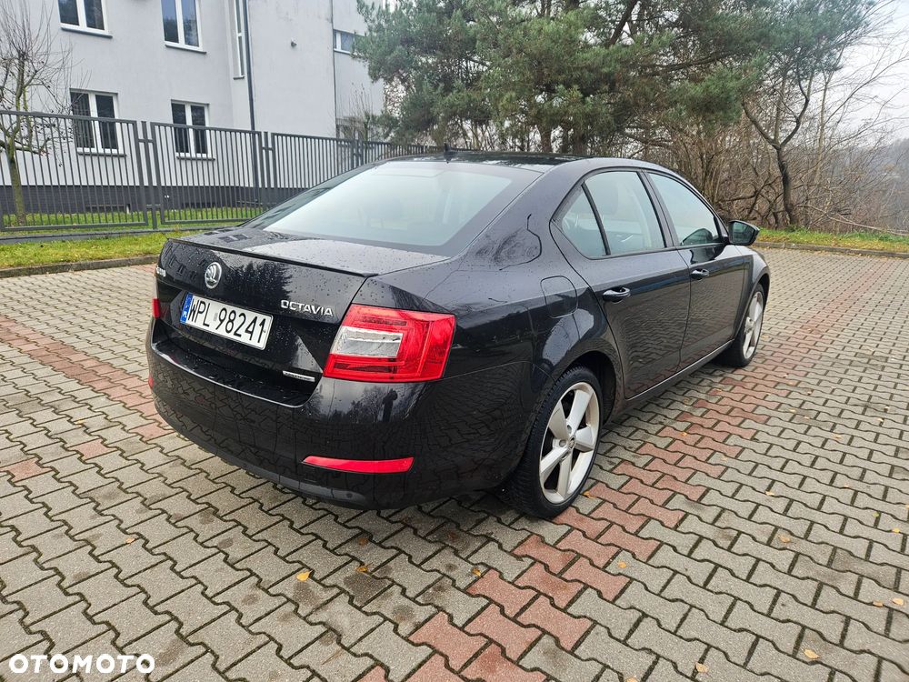 Skoda Octavia 1.6 TDI Greenline - 6
