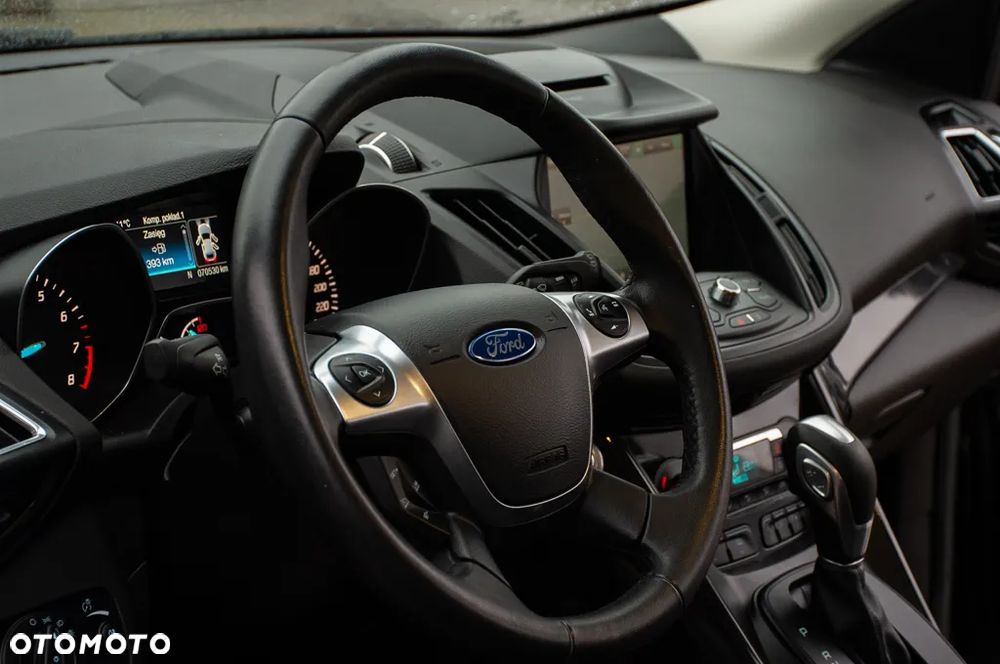 Ford Kuga 1.5 EcoBoost 4x4 Titanium - 24