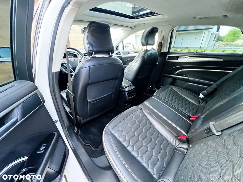 Ford Mondeo - 14