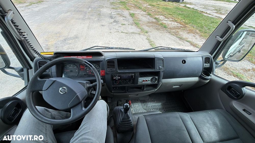 Nissan Cabstar - 3