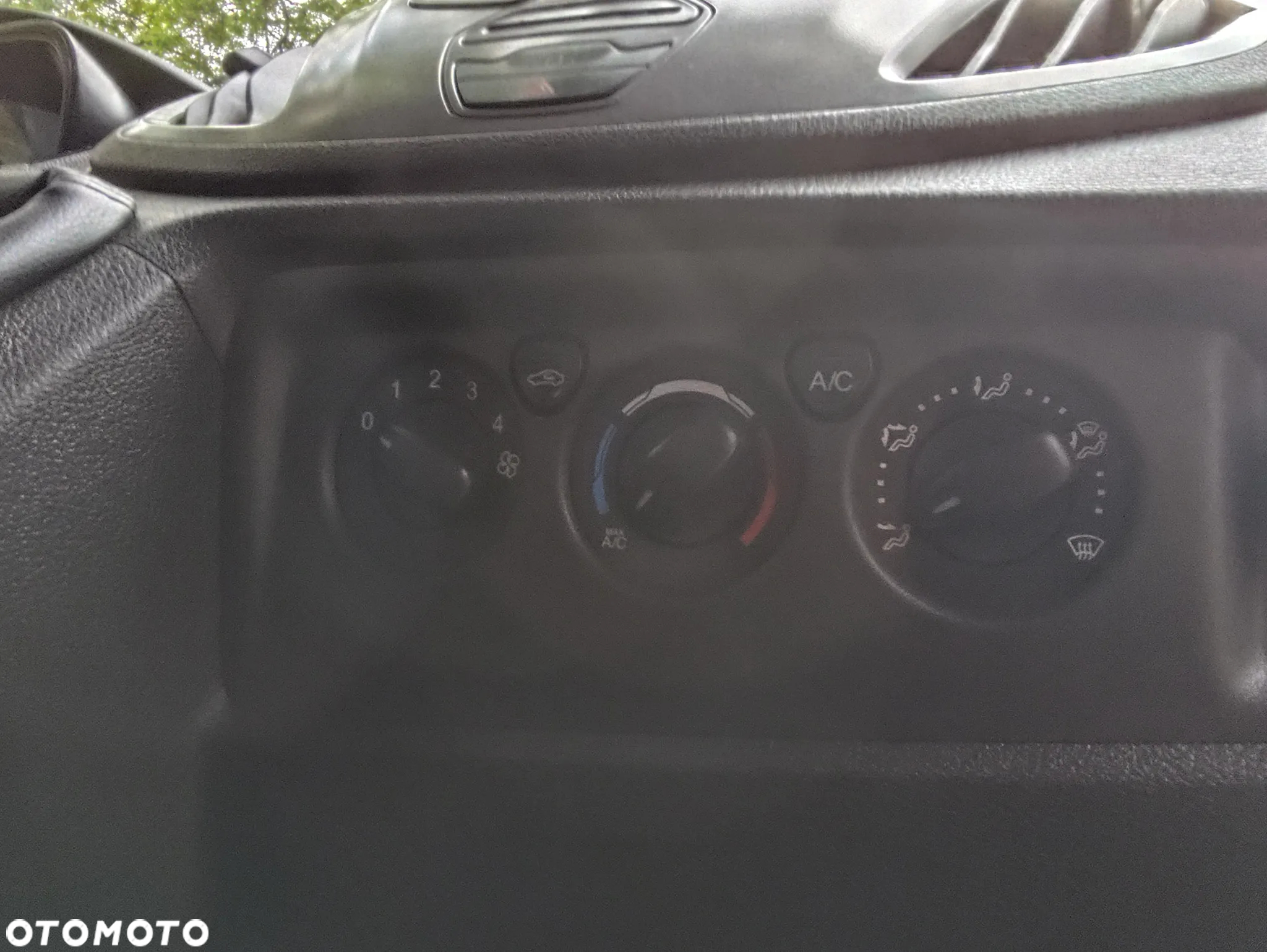 Ford Transit - 17