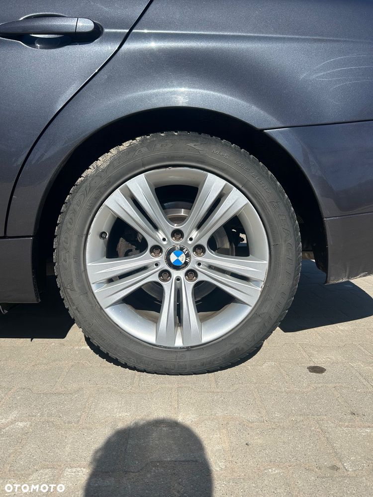 BMW Seria 3 318d DPF - 12