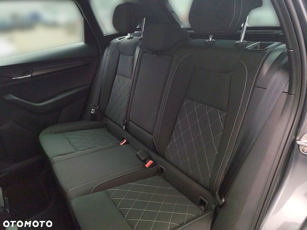 Skoda Karoq 1.5 TSI ACT Sportline DSG - 11