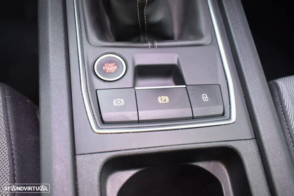 SEAT Leon ST 2.0 TDI Style - 18