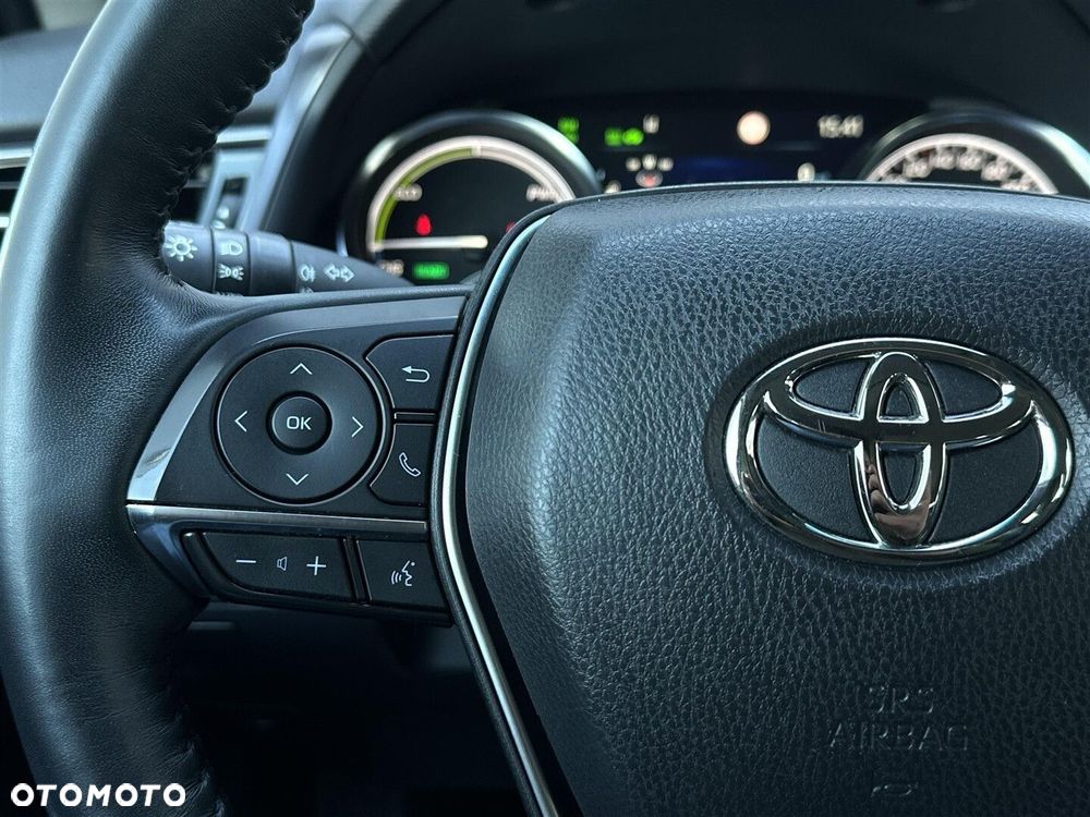 Toyota Camry 2.5 Hybrid Executive CVT - 20