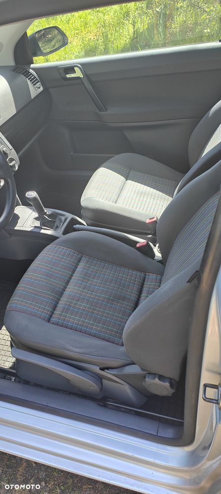 Volkswagen Polo 1.4 TDI DPF Tour - 6