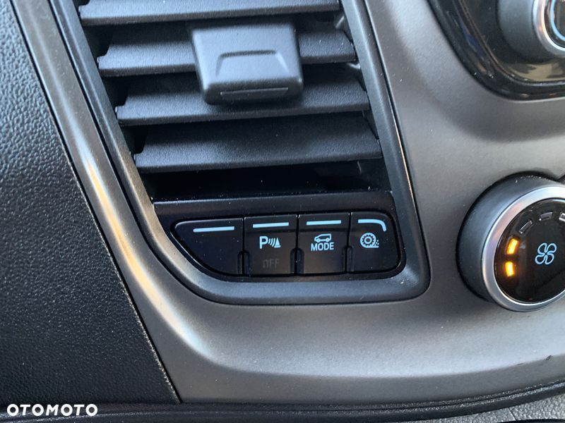 Ford TRANSIT CUSTOM MAXI Long L2H1 Lift Wzmocniony Hak2,8t. Mocny silnik 2.0 130KM EURO6 HOMOLOGACJA VAT-1  Wyposażenie TREND+ Kamera Hak Nawigacja Telefon Parktroniki Zabudowa paki Długa paka do 3650mm - 36