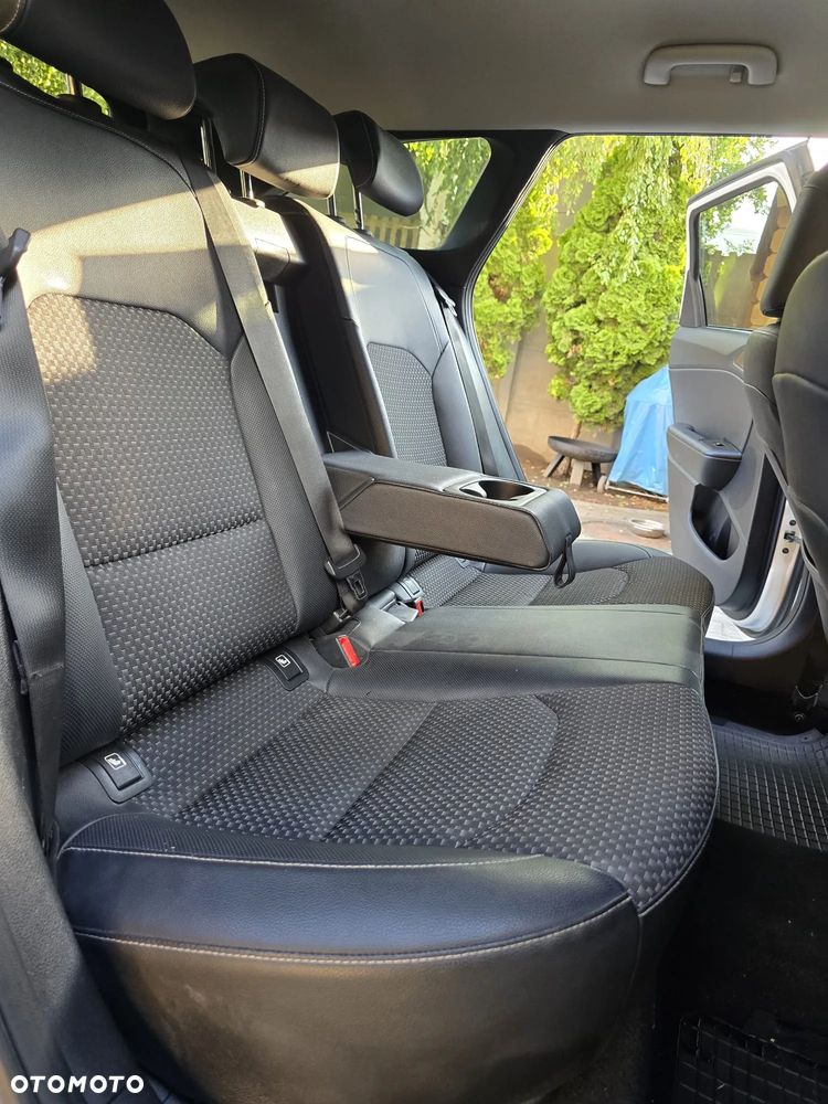 Kia Ceed 1.0 T-GDI OPF Edition 7 - 28