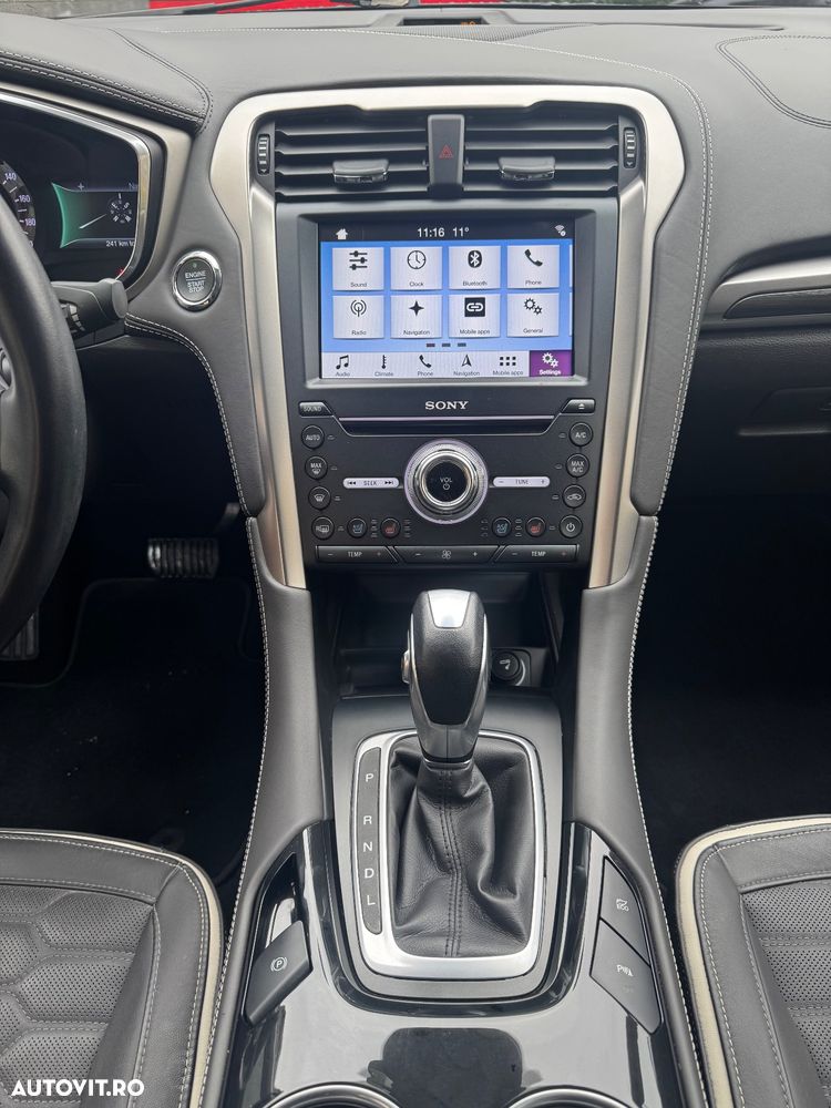 Ford Mondeo 2.0 HEV Vignale - 8