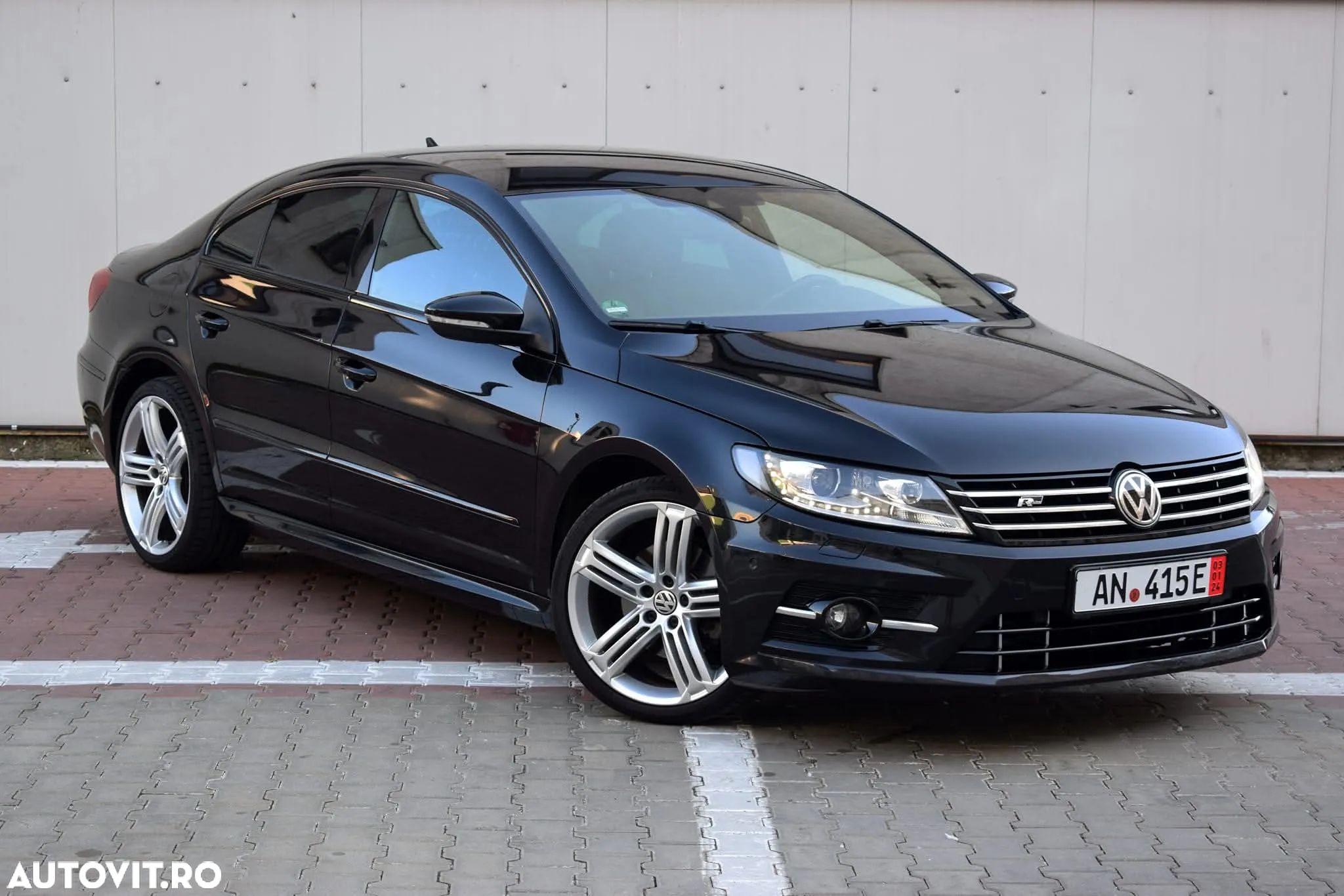Volkswagen Passat CC 2.0 TDI DSG BMT - 1