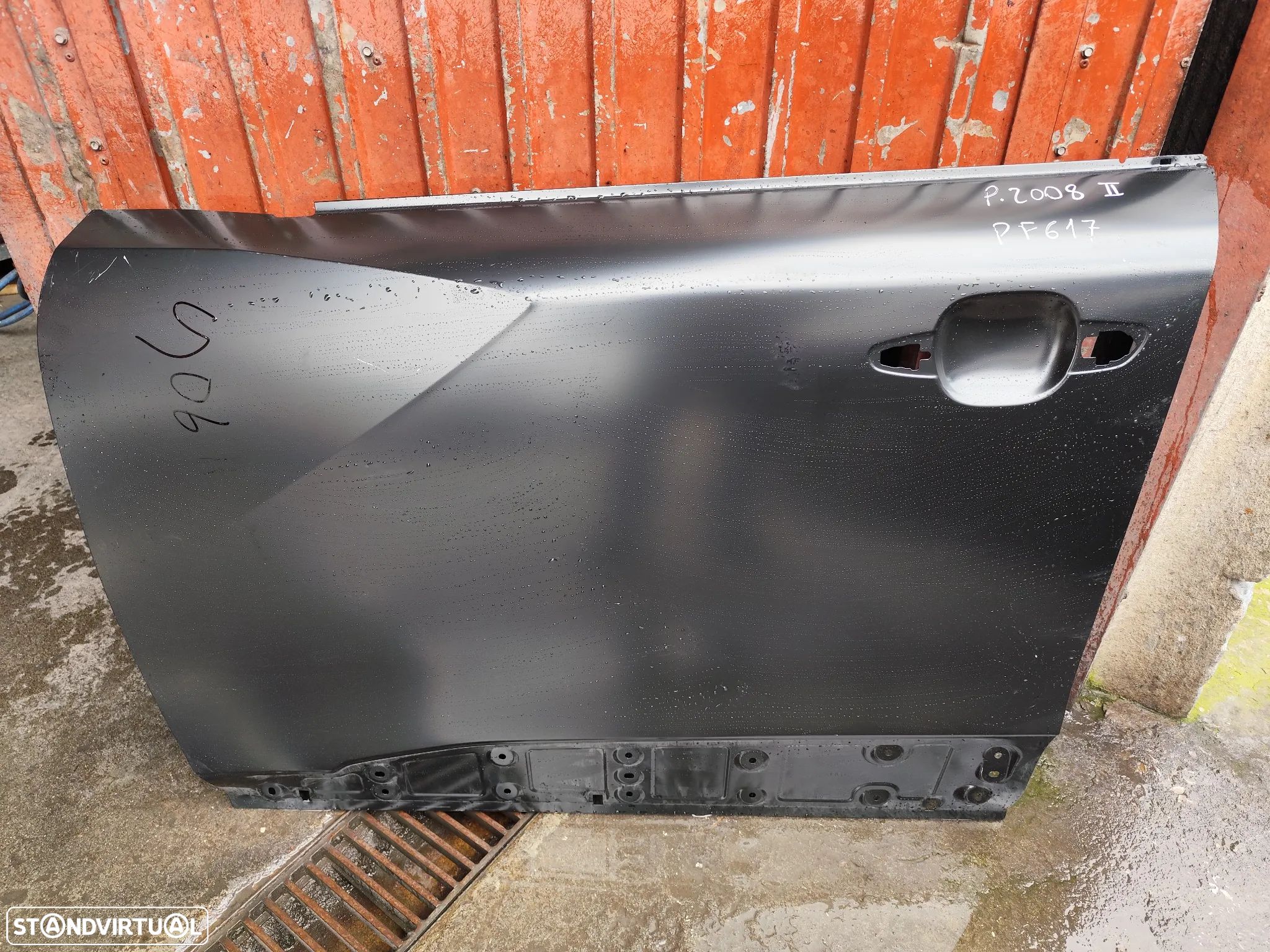 PEUGEOT 2008 II PAINEL PORTA FRENTE ESQUERDA - PF617 - 1