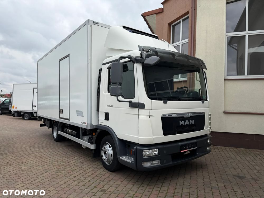 MAN TGL 8.180 Chłodnia Winda - 3