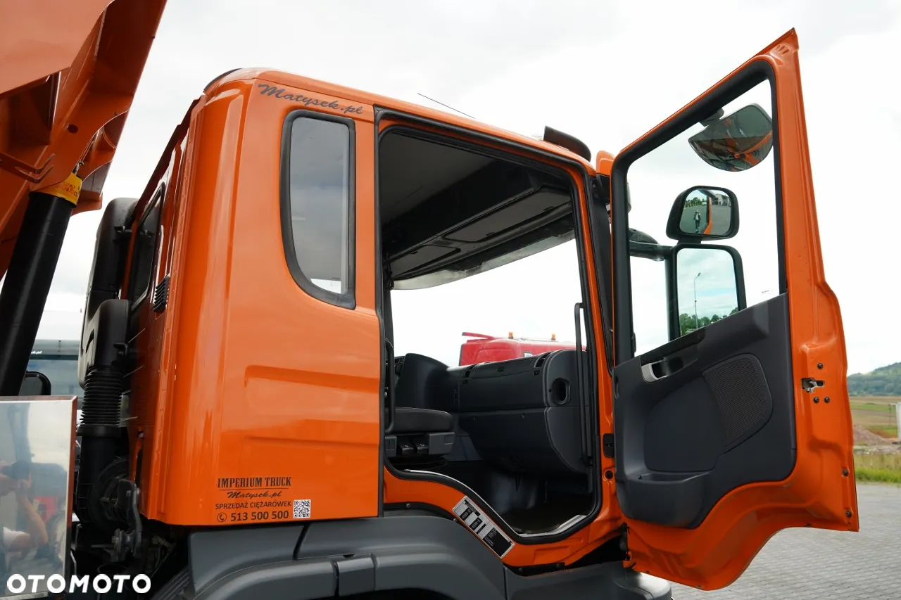 Scania P 410 / 8x4 / WYWROTKA TYLNOZSYPOWA / 21 TON ŁADOWNOŚCI / OPONY 100% - 36