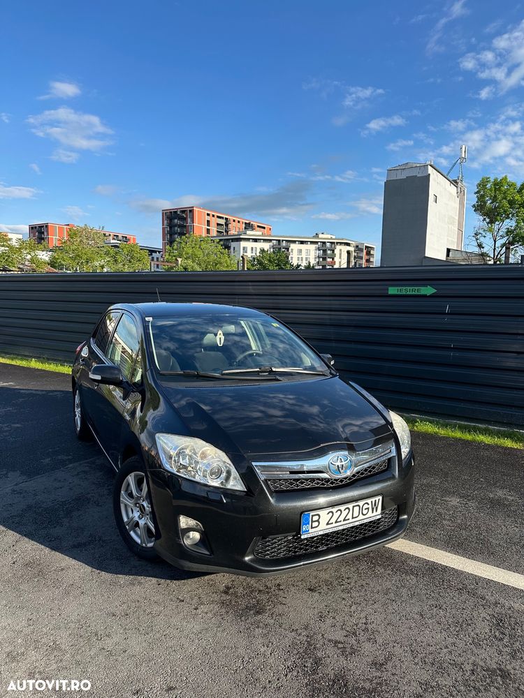 Toyota Auris - 1