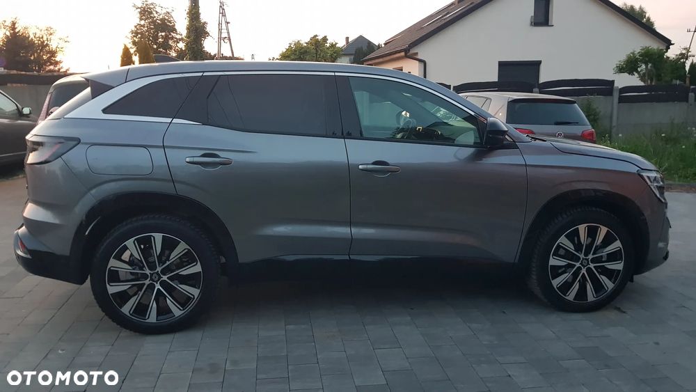 Renault Austral E-Tech Full 200 Iconic - 8