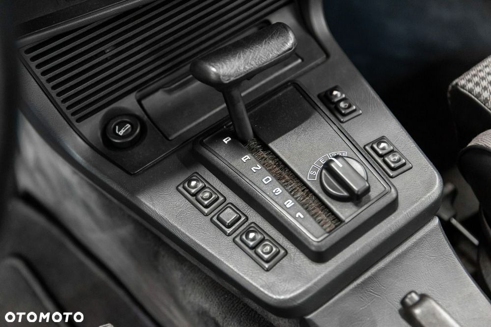 BMW Seria 6 - 38