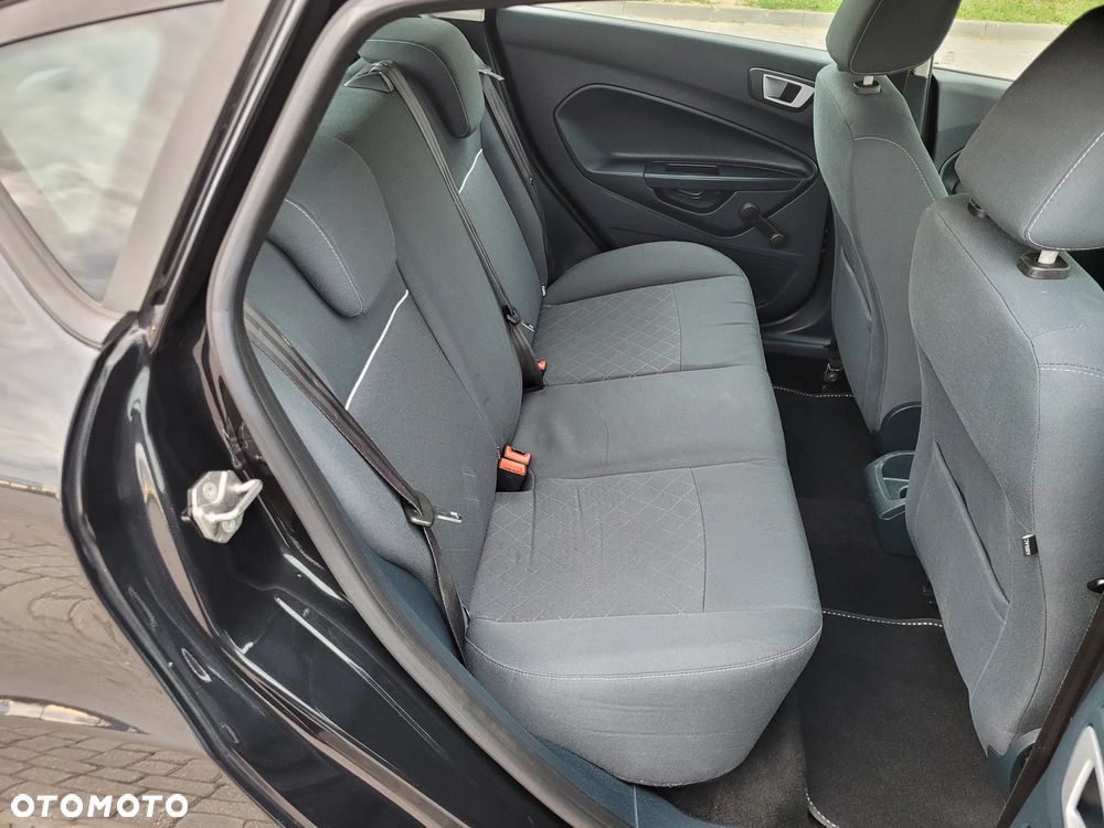 Ford Fiesta 1.25 Trend EU5 - 21
