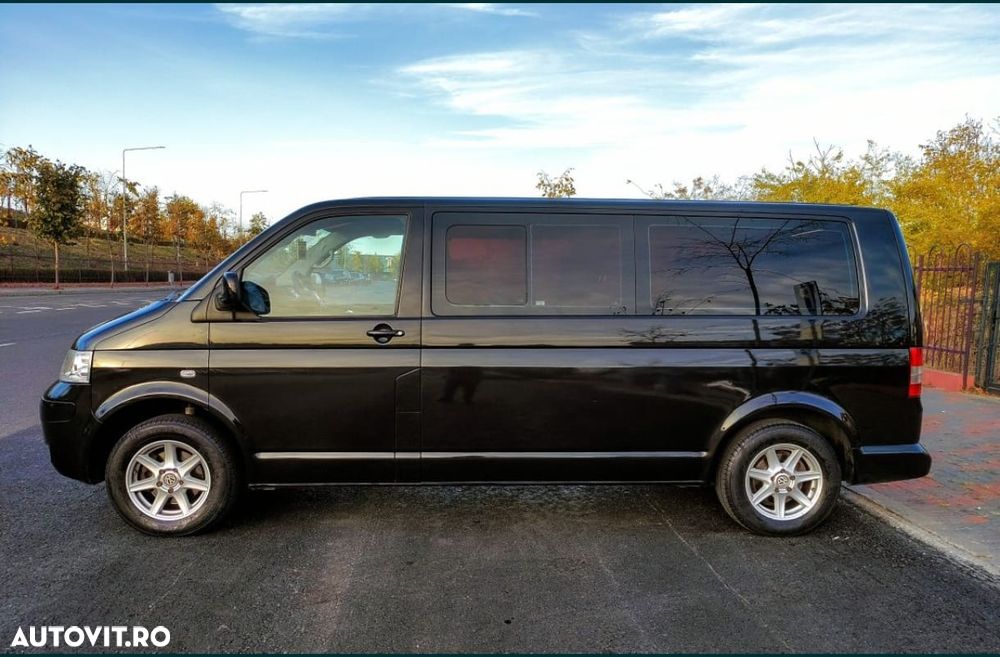 Volkswagen Caravelle - 2