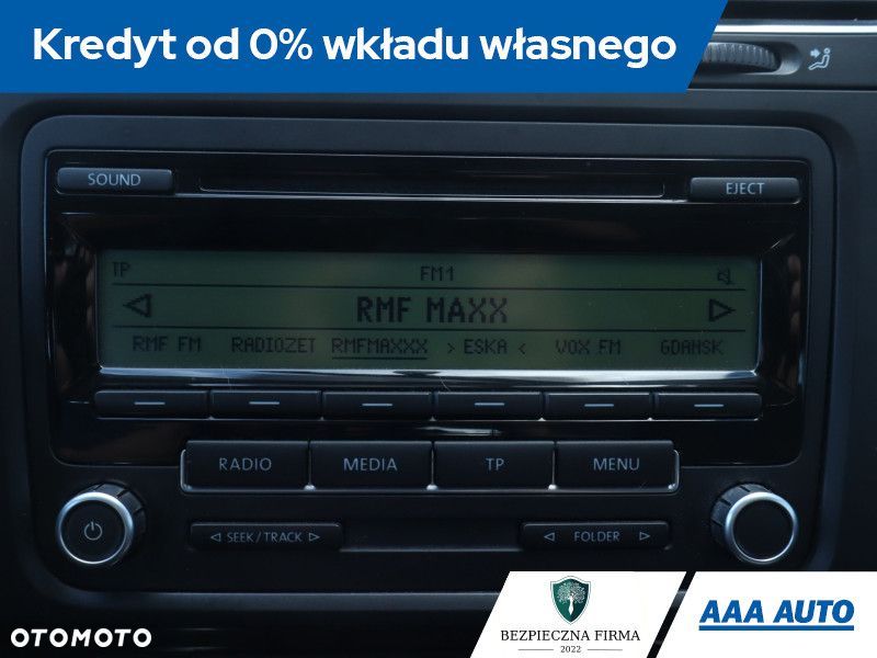 Volkswagen Golf - 14