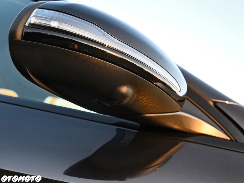 Mercedes-Benz GLC - 19