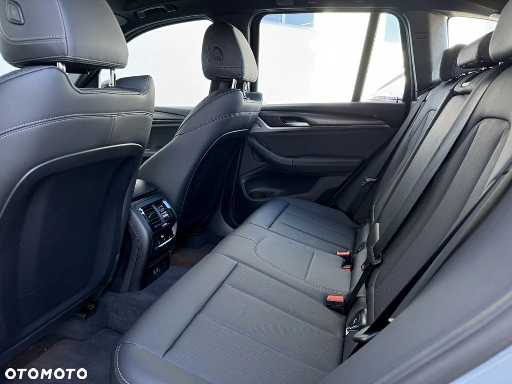 BMW X3 - 11