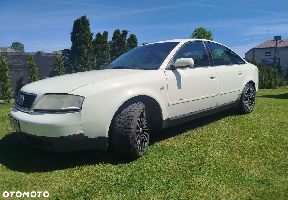 Audi A6 Limousine 1.8 - 5