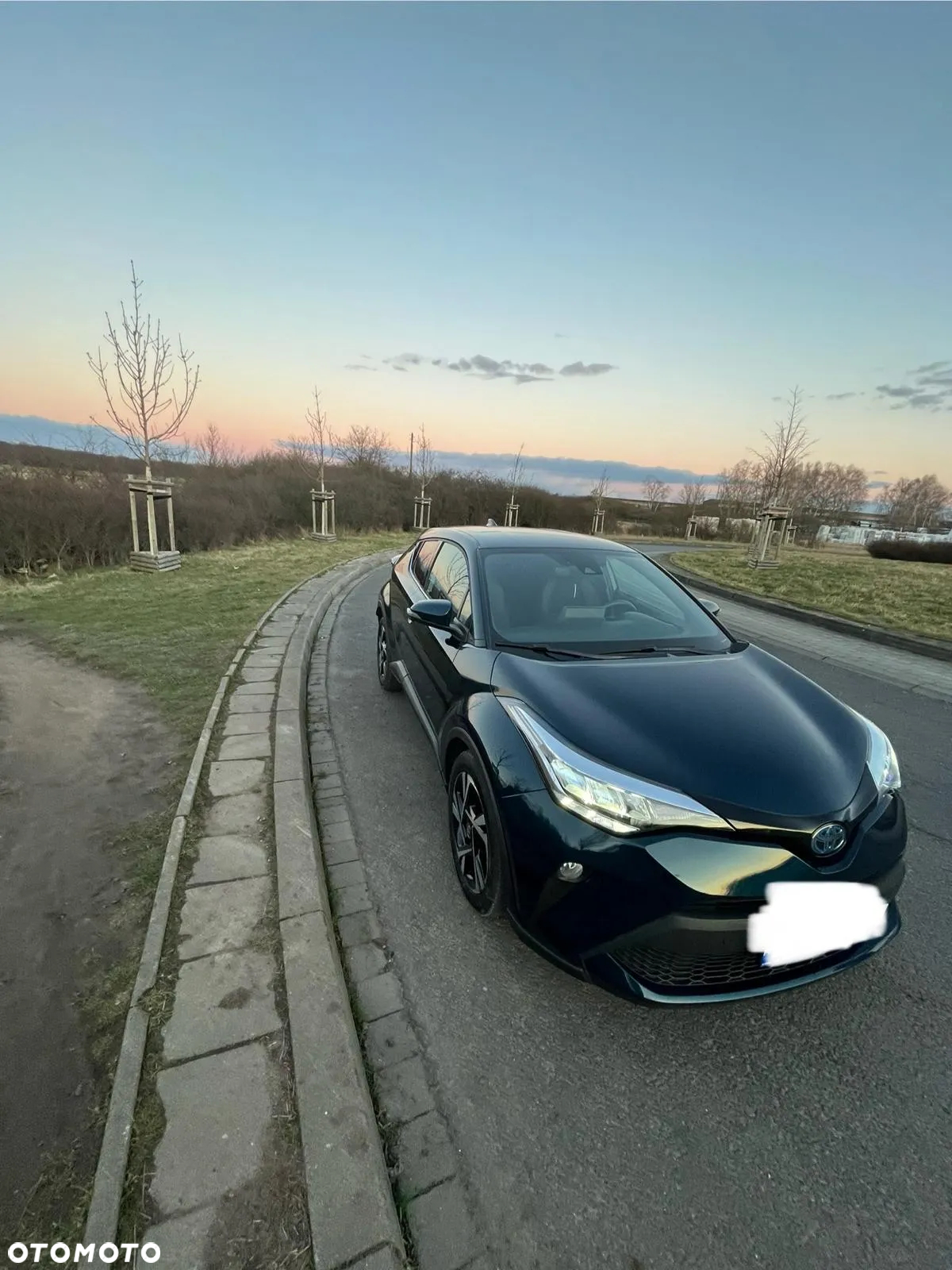 Toyota C-HR - 12