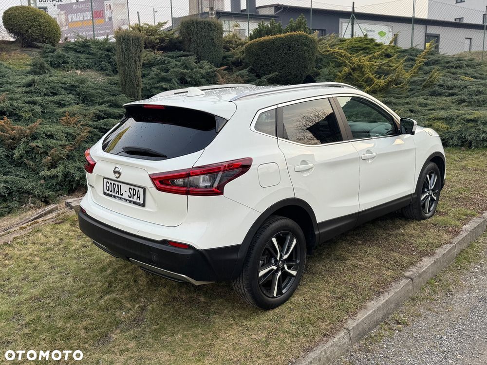 Nissan Qashqai 1.2 DIG-T Xtronic TEKNA+ - 6
