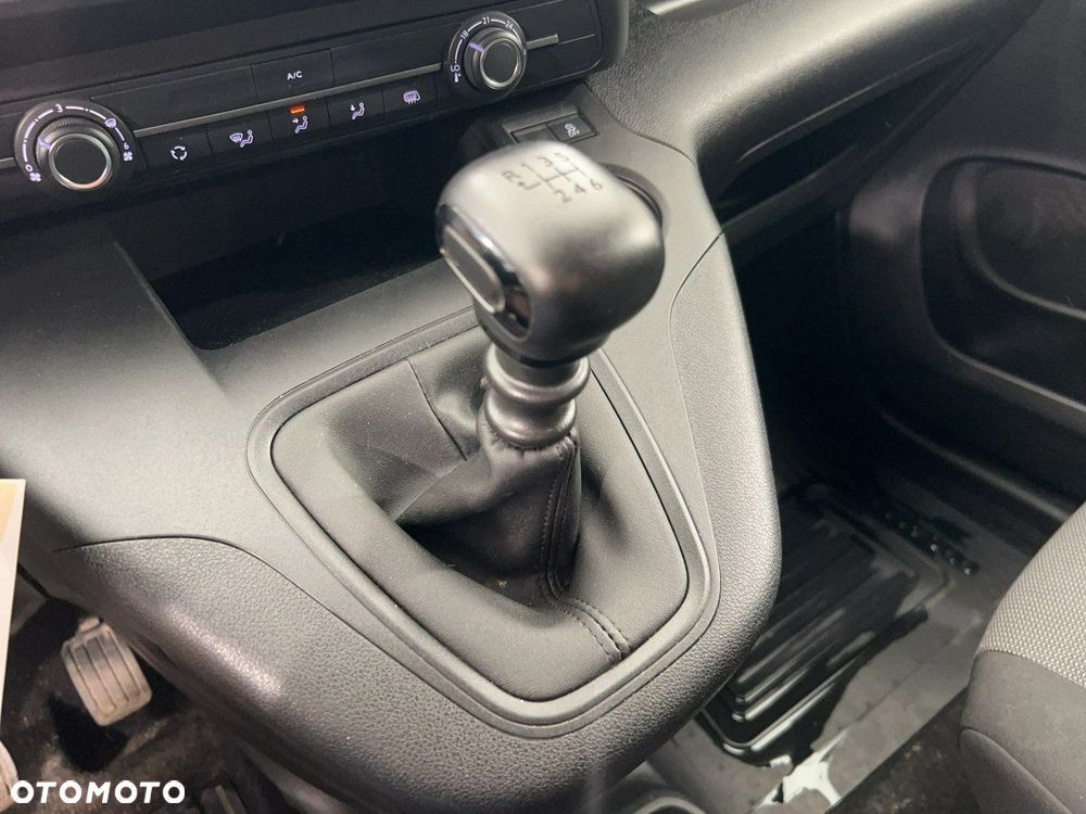 Toyota ProaceCity - 18