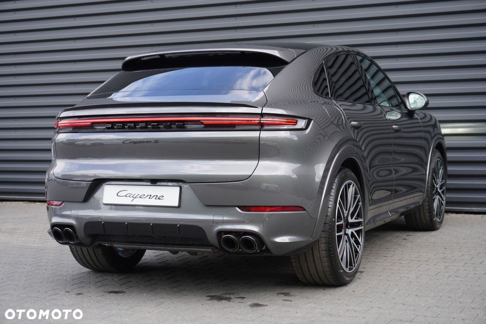 Porsche Cayenne Coupe S - 5