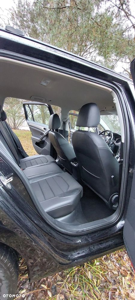 Volkswagen Golf - 13