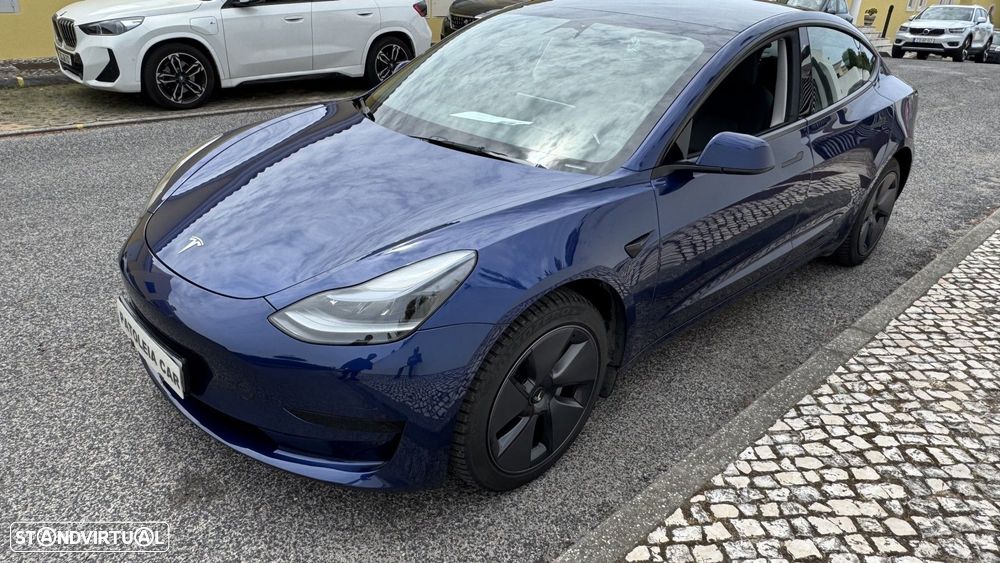 Tesla Model 3 - 5