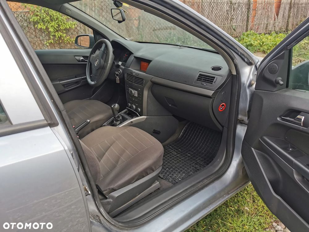 Opel Astra - 22