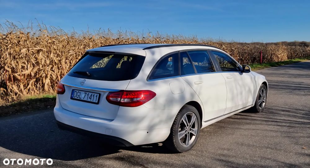 Mercedes-Benz Klasa C 180 d - 4
