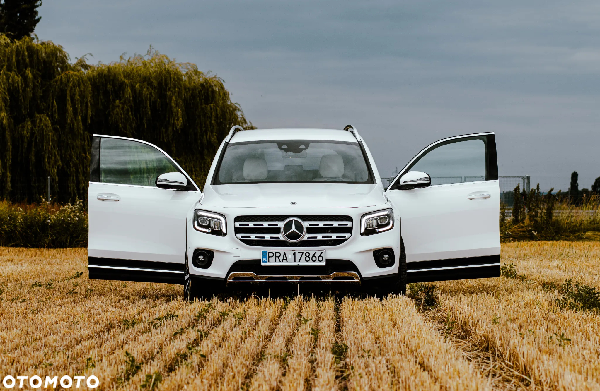 Mercedes-Benz GLB 250 4-Matic Progressive 8G-DCT - 4