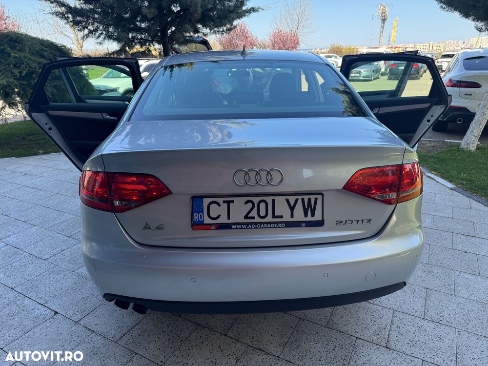 Audi A4 2.0 TDI DPF Ambiente - 22