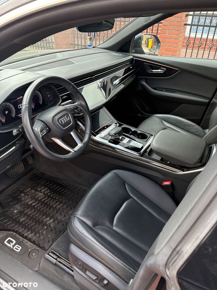 Audi Q8 55 TFSI quattro tiptronic - 5