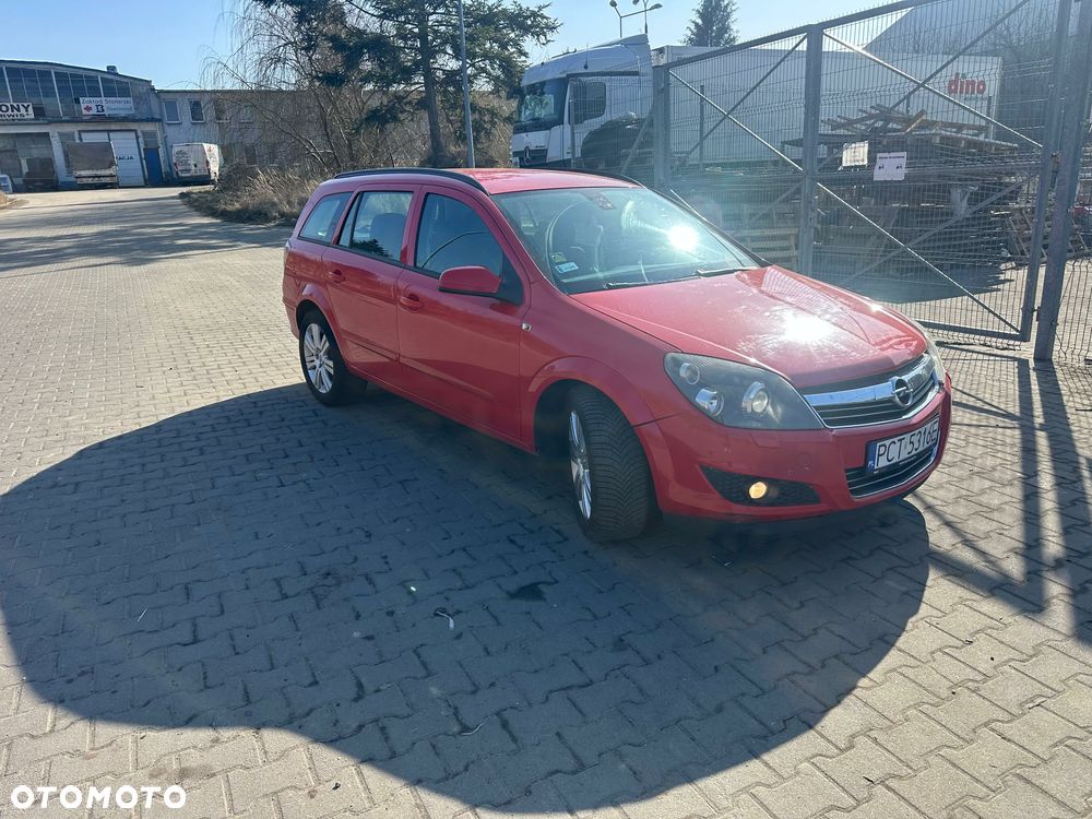 Opel Astra 1.9 CDTI Cosmo - 2
