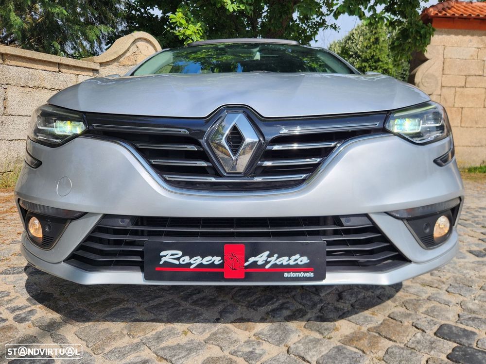 Renault Mégane Grand Coupe 1.5 Blue dCi Executive - 3