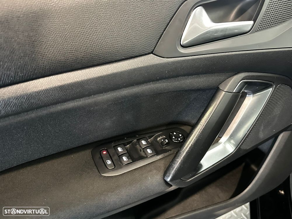 Peugeot 308 1.6 BlueHDi Access - 14