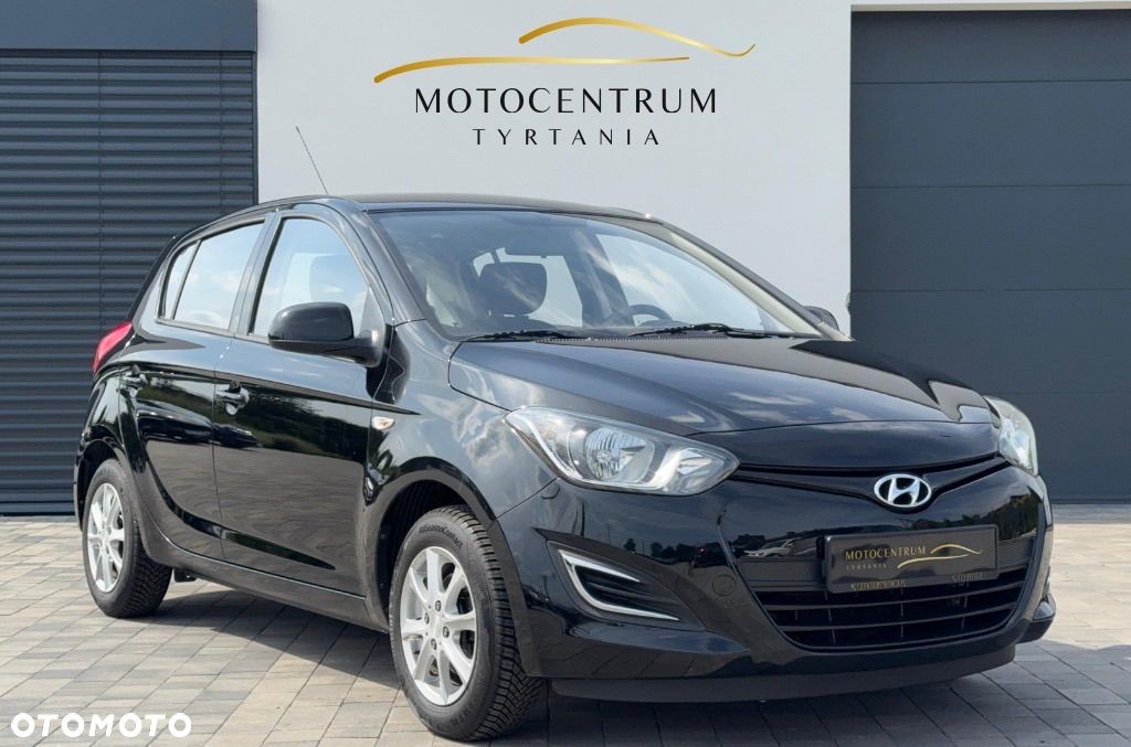 Hyundai i20 1.2 Fifa World Cup Edition - 1