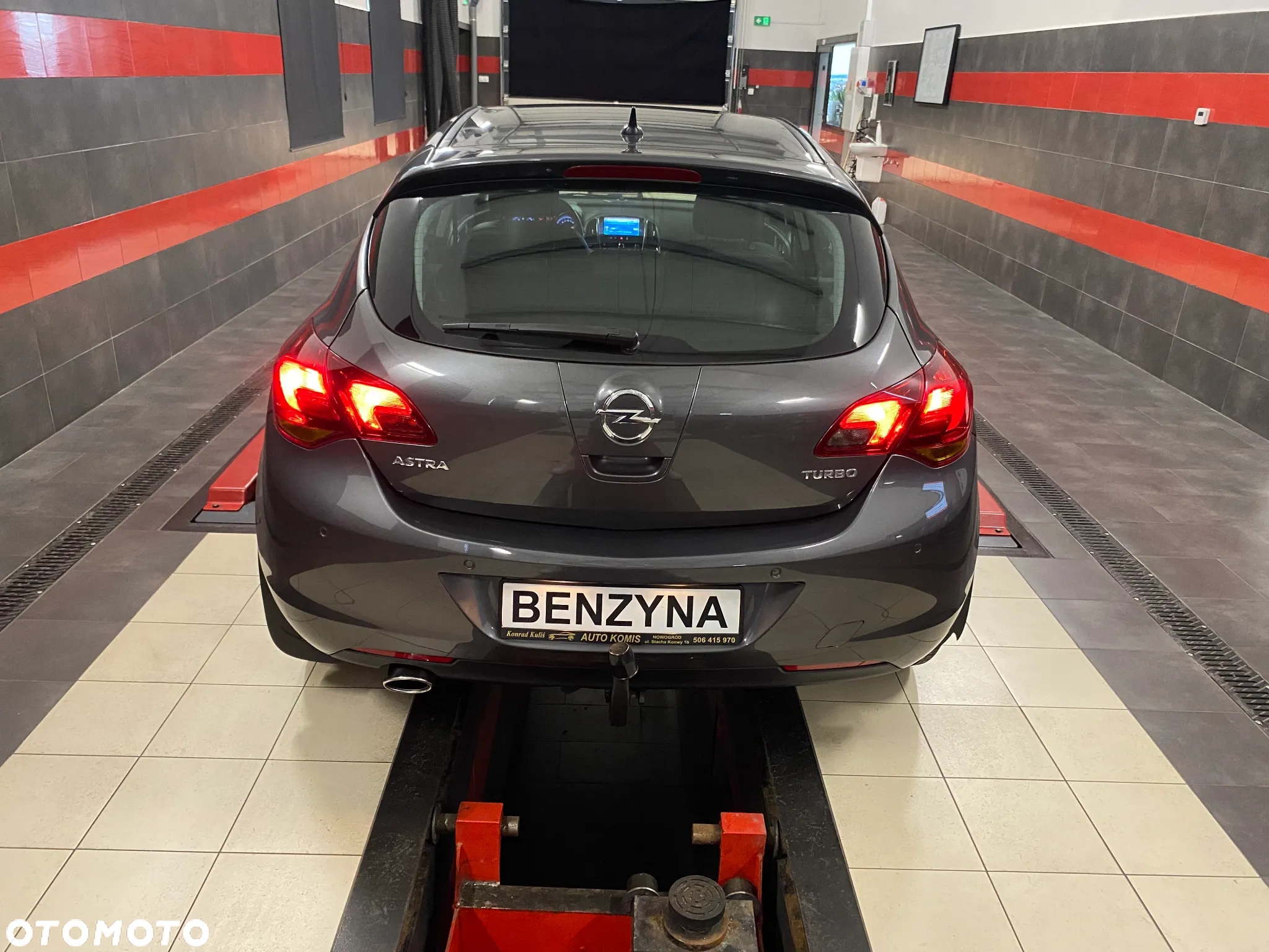 Opel Astra 1.4 Turbo Cosmo - 8