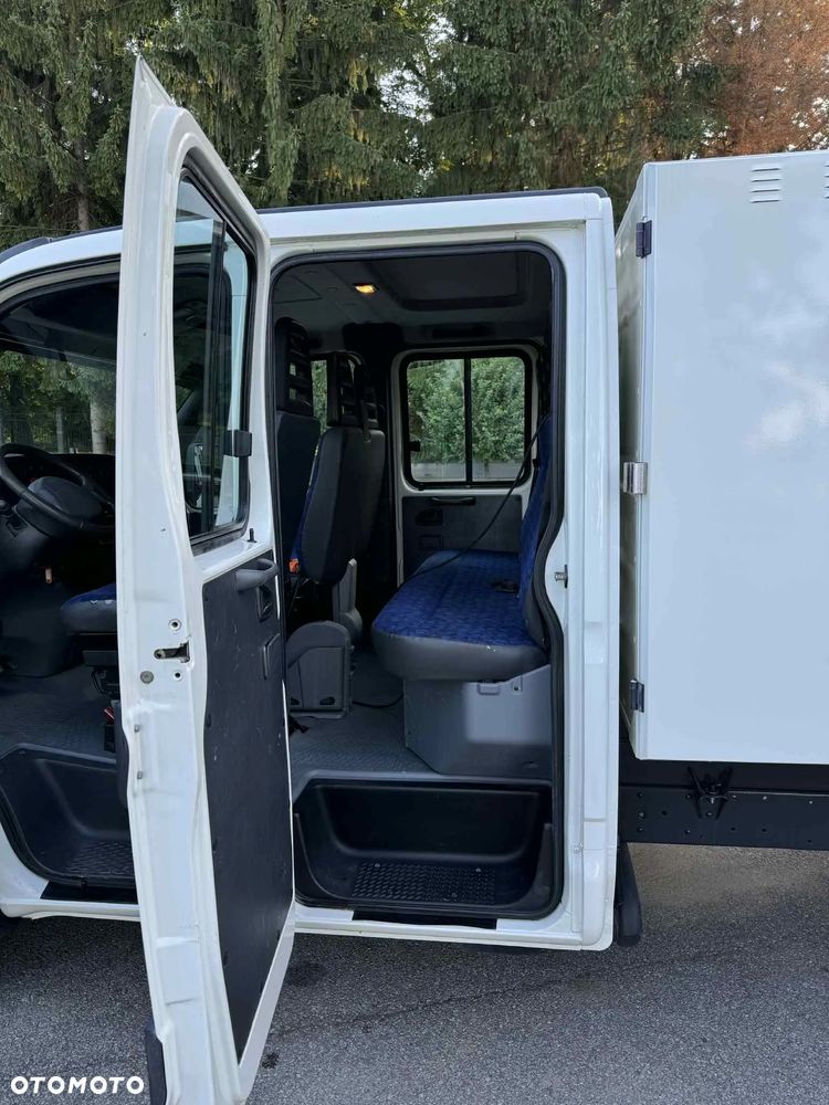 Iveco Daily Doka 40C14 - 7 OSOBOWY - 36